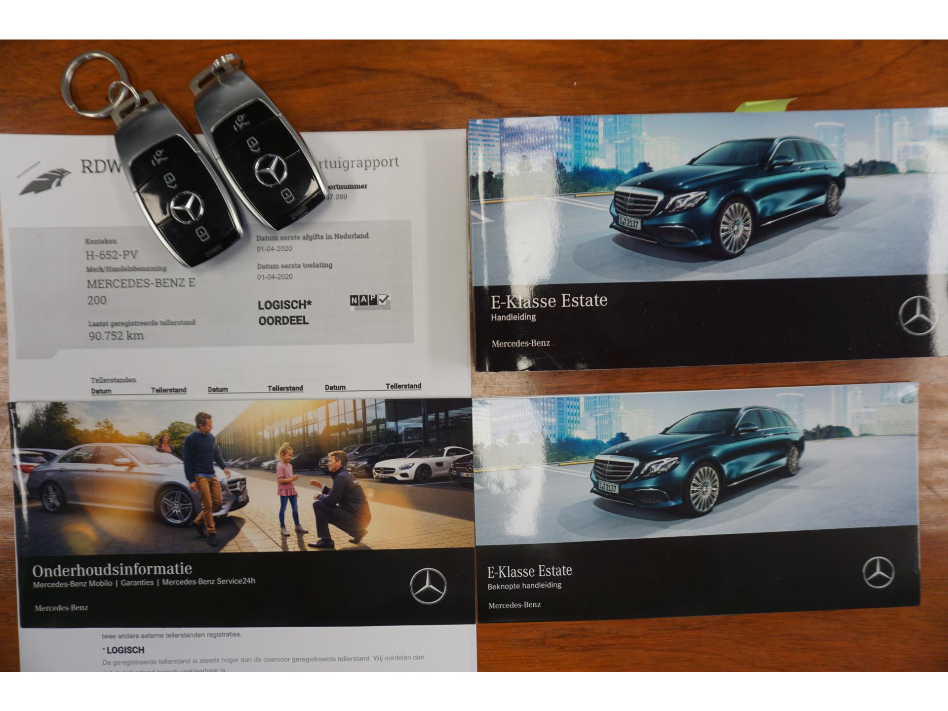 38240911-4.jpg